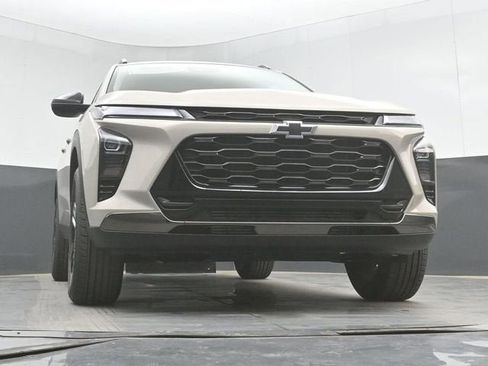 New 2026 Chevrolet Trax ACTIV w/ Driver Confidence Package FWD image 40