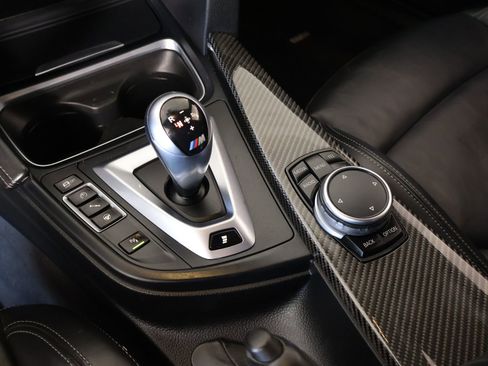 Used 2015 BMW M3 image 9