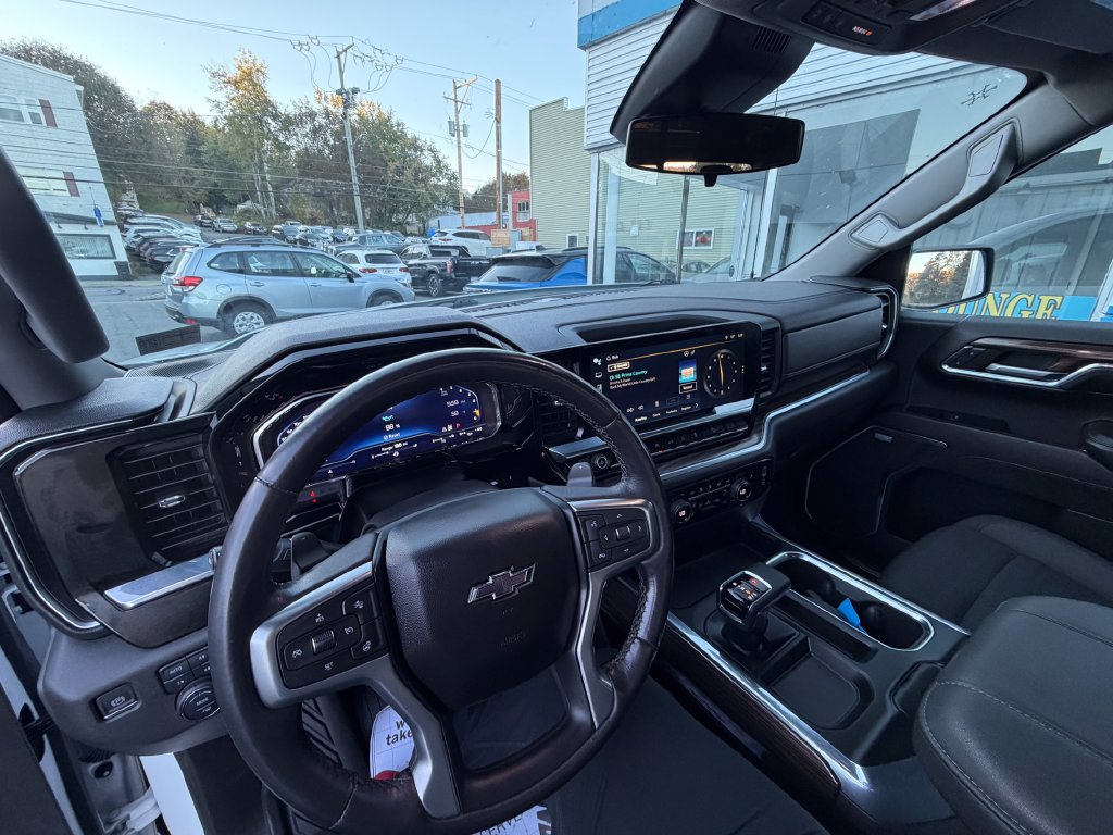 Used 2023 Chevrolet Silverado 1500 RST w/ Convenience Package II AWD/4WD image 21
