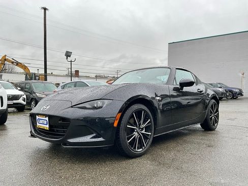 Used 2024 MAZDA MX-5 Miata RF Grand Touring image 4