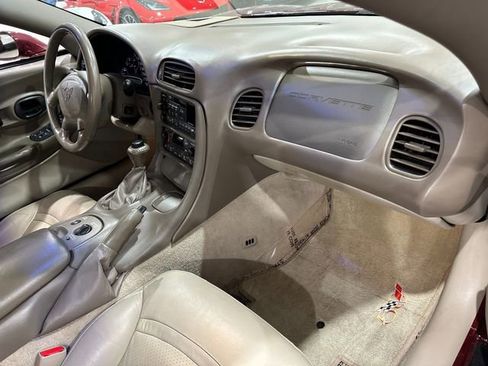 Used 2003 Chevrolet Corvette Convertible w/ Preferred Equipment Group1 image 10