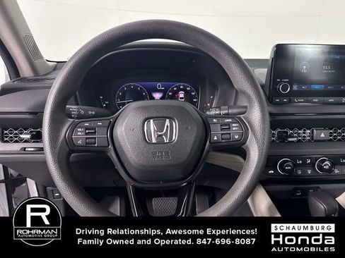 Used 2023 Honda Accord EX image 12