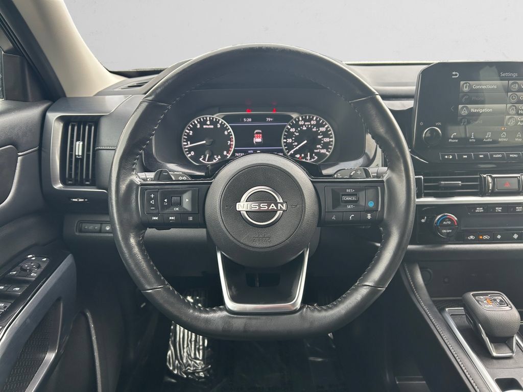 Used 2023 Nissan Pathfinder SL AWD/4WD image 20