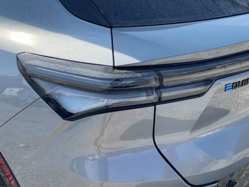 New 2026 Chevrolet Equinox EV RS image 10