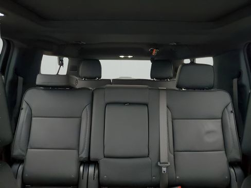 New 2026 GMC Yukon XL Denali w/ Denali Reserve Package image 45