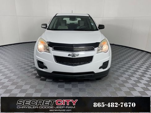Used 2015 Chevrolet Equinox LS image 2