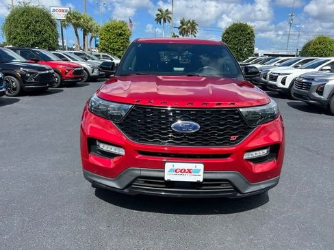 Used 2022 Ford Explorer ST w/ Equipment Group 401A AWD/4WD image 2