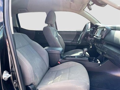 Used 2022 Toyota Tacoma SR w/ SR Convenience Package RWD image 25