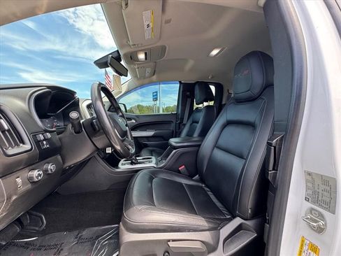 Used 2017 Chevrolet Colorado ZR2 w/ LPO, Premium Interior Package AWD/4WD image 14