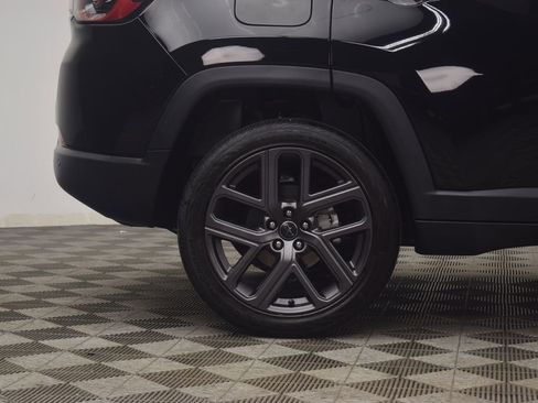 Used 2026 Jeep Compass Limited AWD/4WD image 32