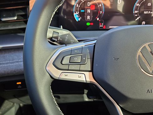 New 2026 Volkswagen Tiguan S image 15