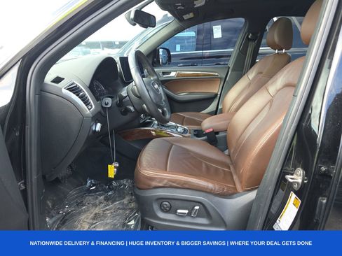 Used 2017 Audi Q5 2.0T Premium Plus w/ Technology Package image 11