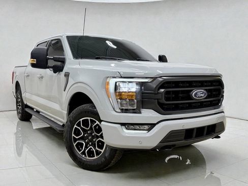 Used 2023 Ford F150 XLT w/ Equipment Group 302A High image 5