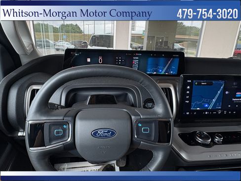 Used 2025 Ford Expedition Max Active AWD/4WD image 18