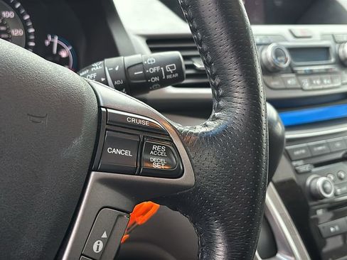 Used 2011 Honda Odyssey Touring image 18