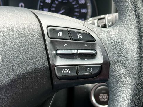 Used 2023 Hyundai Kona SEL AWD/4WD image 26