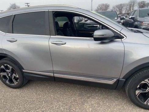 Used 2017 Honda CR-V Touring image 3