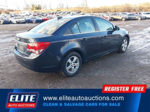 Used 2016 Chevrolet Cruze LT image 8