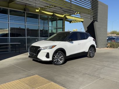 Used 2021 Nissan Kicks SV