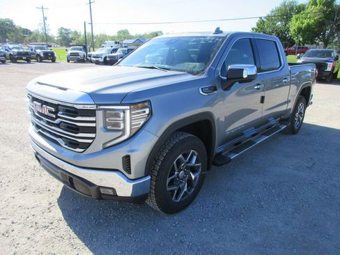 New 2026 GMC Sierra 1500 SLT w/ SLT Premium Plus Package AWD/4WD image 10