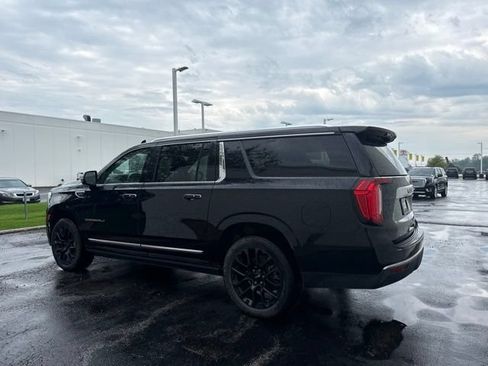 Used 2022 GMC Yukon XL Denali w/ Max Trailering Package AWD/4WD image 4