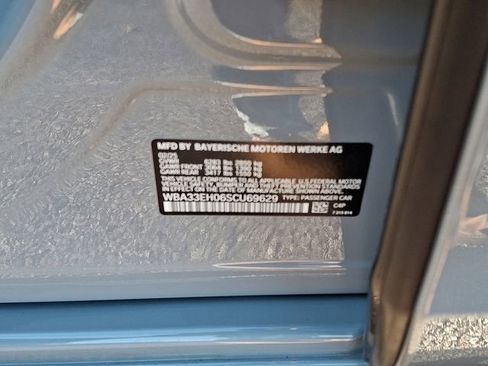 Certified 2025 BMW 740i xDrive image 27