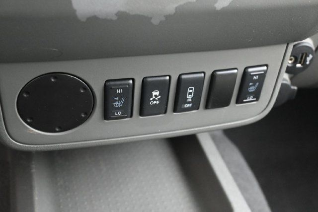 Used 2019 Nissan Frontier SV w/ Value Truck Package RWD image 25