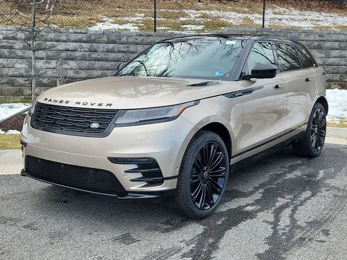 New 2026 Land Rover Range Rover Velar Dynamic SE image 1