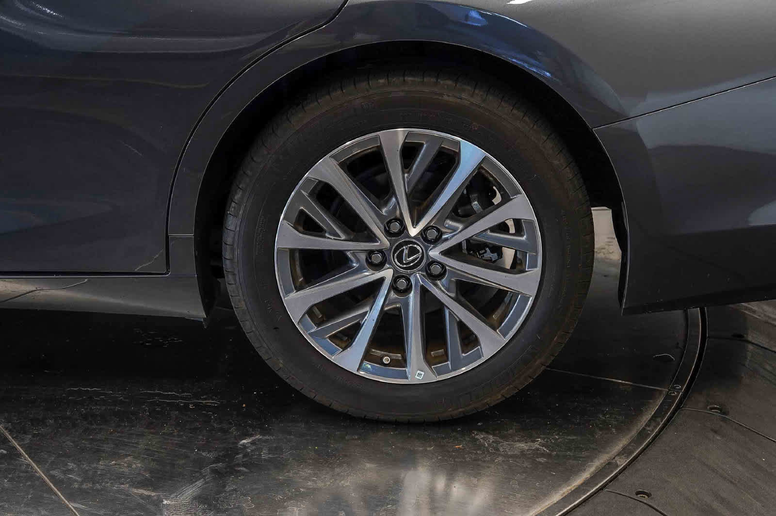 Used 2024 Lexus ES 350 FWD image 10