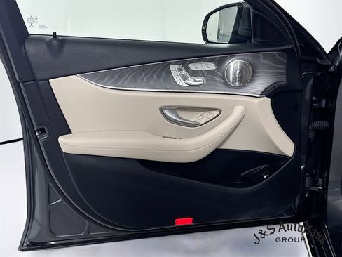 Used 2022 Mercedes-Benz E 450 4MATIC All-Terrain Wagon image 22