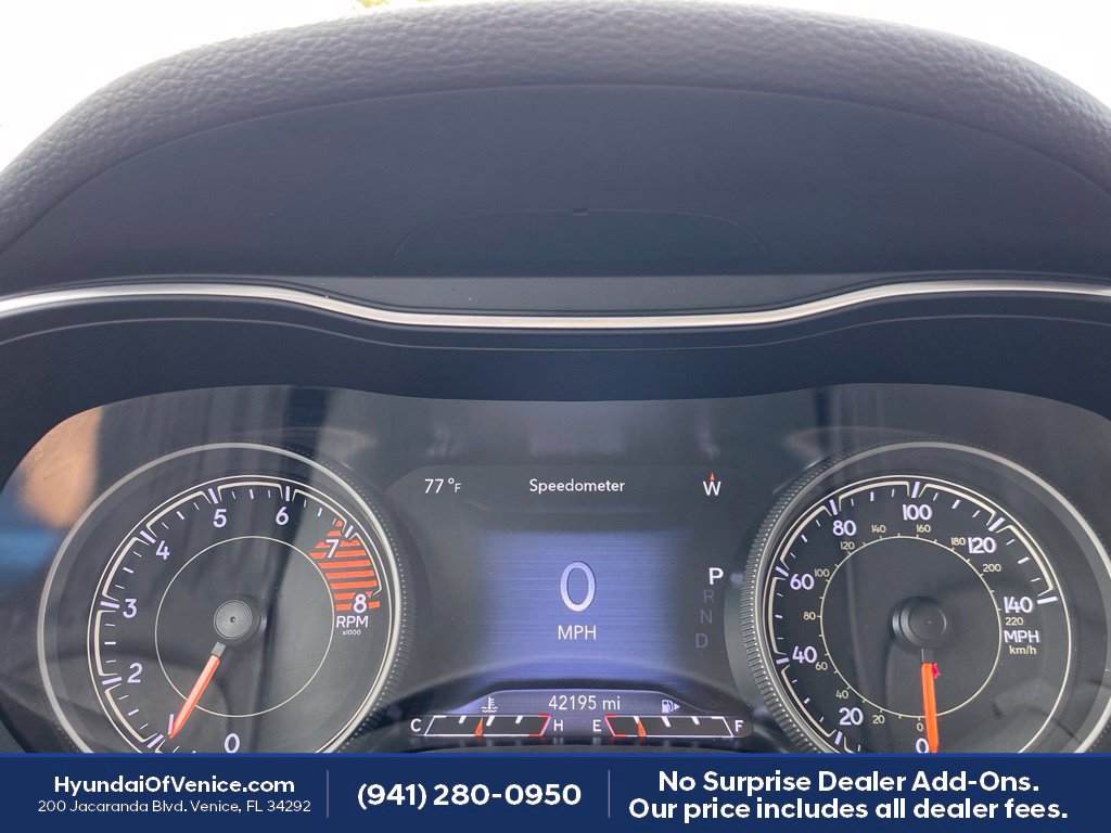 Used 2022 Jeep Cherokee Trailhawk w/ Premium Leather Package AWD/4WD image 16