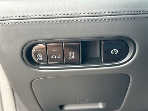 New 2026 Genesis G90 3.5T Prestige AWD/4WD image 35