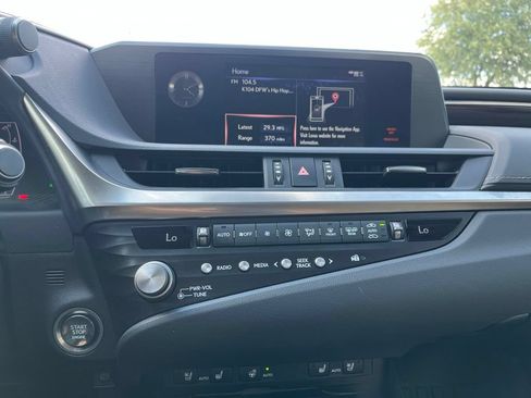 Used 2021 Lexus ES 350 w/ Premium Package FWD image 12
