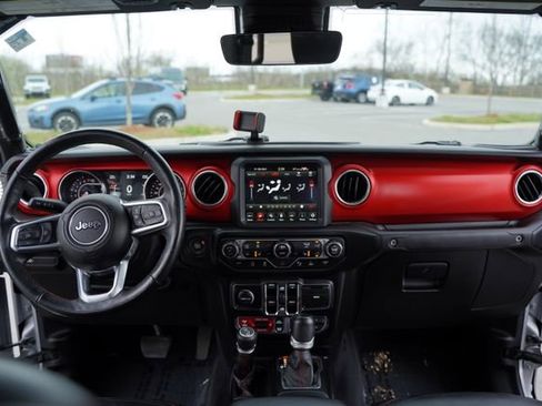 Used 2020 Jeep Gladiator Rubicon AWD/4WD image 25