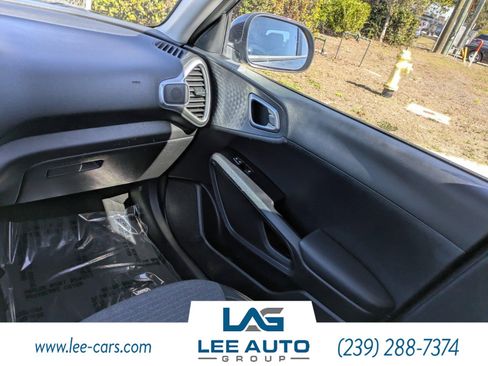 Used 2021 Kia Soul S image 14