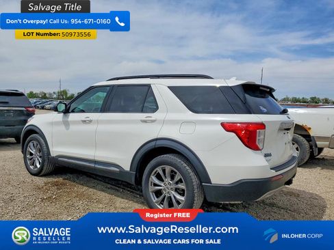 Used 2022 Ford Explorer XLT w/ Equipment Group 202A AWD/4WD image 3