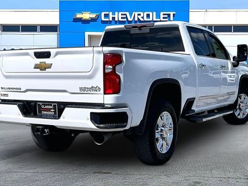 Used 2024 Chevrolet Silverado 2500 High Country AWD/4WD image 20