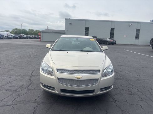 Used 2009 Chevrolet Malibu LTZ w/ Rear Power Package FWD image 3