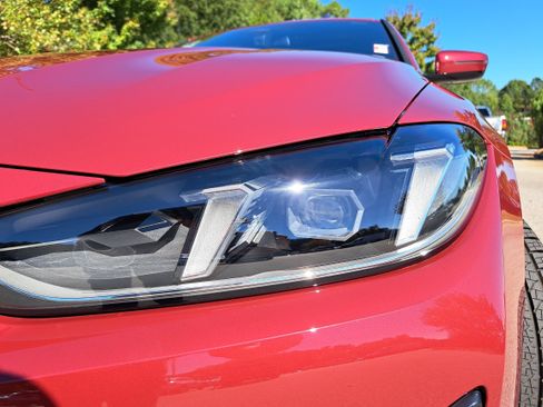 New 2025 BMW i4 eDrive40 w/ Premium Package image 33