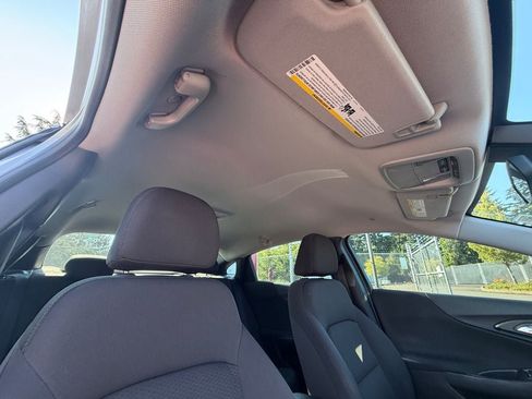 Used 2019 Chevrolet Malibu LT FWD image 27