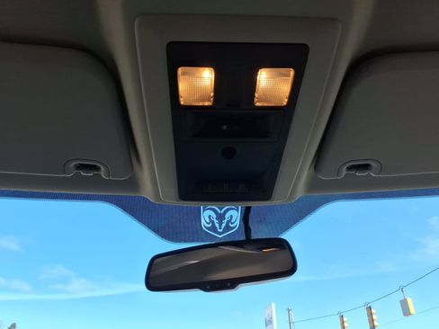 Used 2009 Dodge Ram 1500 Truck Sport image 15