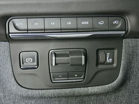Used 2026 Cadillac Escalade ESV Platinum Sport w/ LPO, Floor Liner Package AWD/4WD image 11