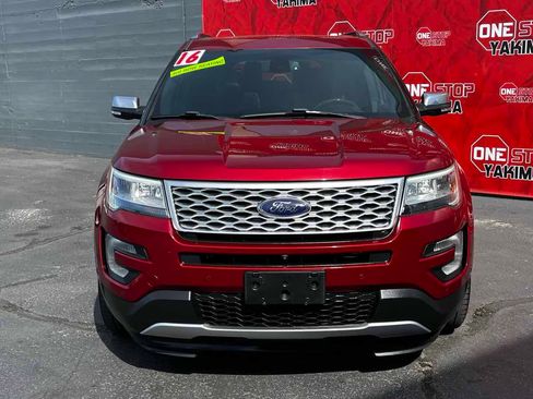 Used 2016 Ford Explorer Platinum AWD/4WD image 2