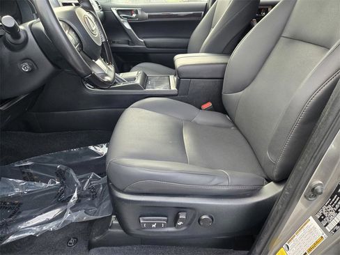 Used 2022 Lexus GX 460 Premium w/ Premium Plus Package image 25