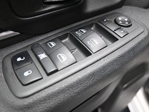Used 2024 RAM 1500 Warlock RWD image 11