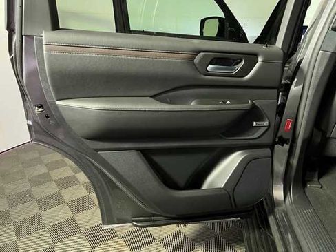 New 2025 Nissan Armada SL image 16