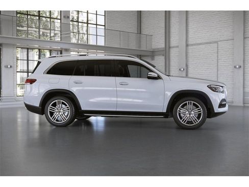 Certified 2022 Mercedes-Benz GLS 450 4MATIC image 16