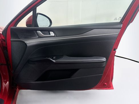 Used 2025 Kia K5 LXS image 30