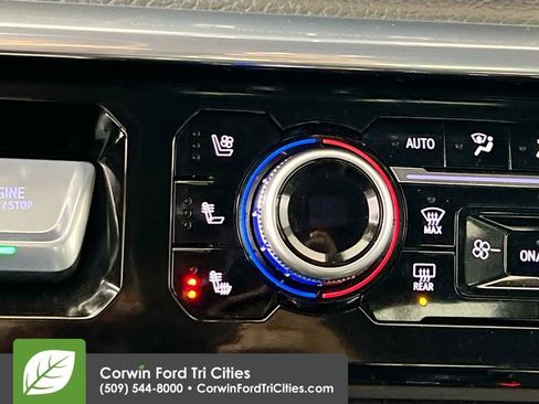 Used 2025 GMC Sierra 3500 Denali w/ Denali Reserve Package image 23