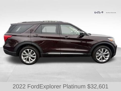 Used 2022 Ford Explorer Platinum w/ Equipment Group 601A image 9